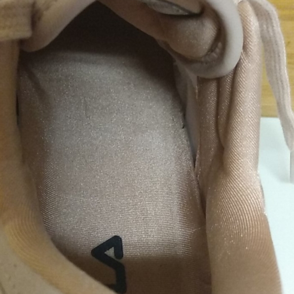 Fila Classics Original Suede Blush Sneakers Low Top Sneakers - Picture 12 of 13